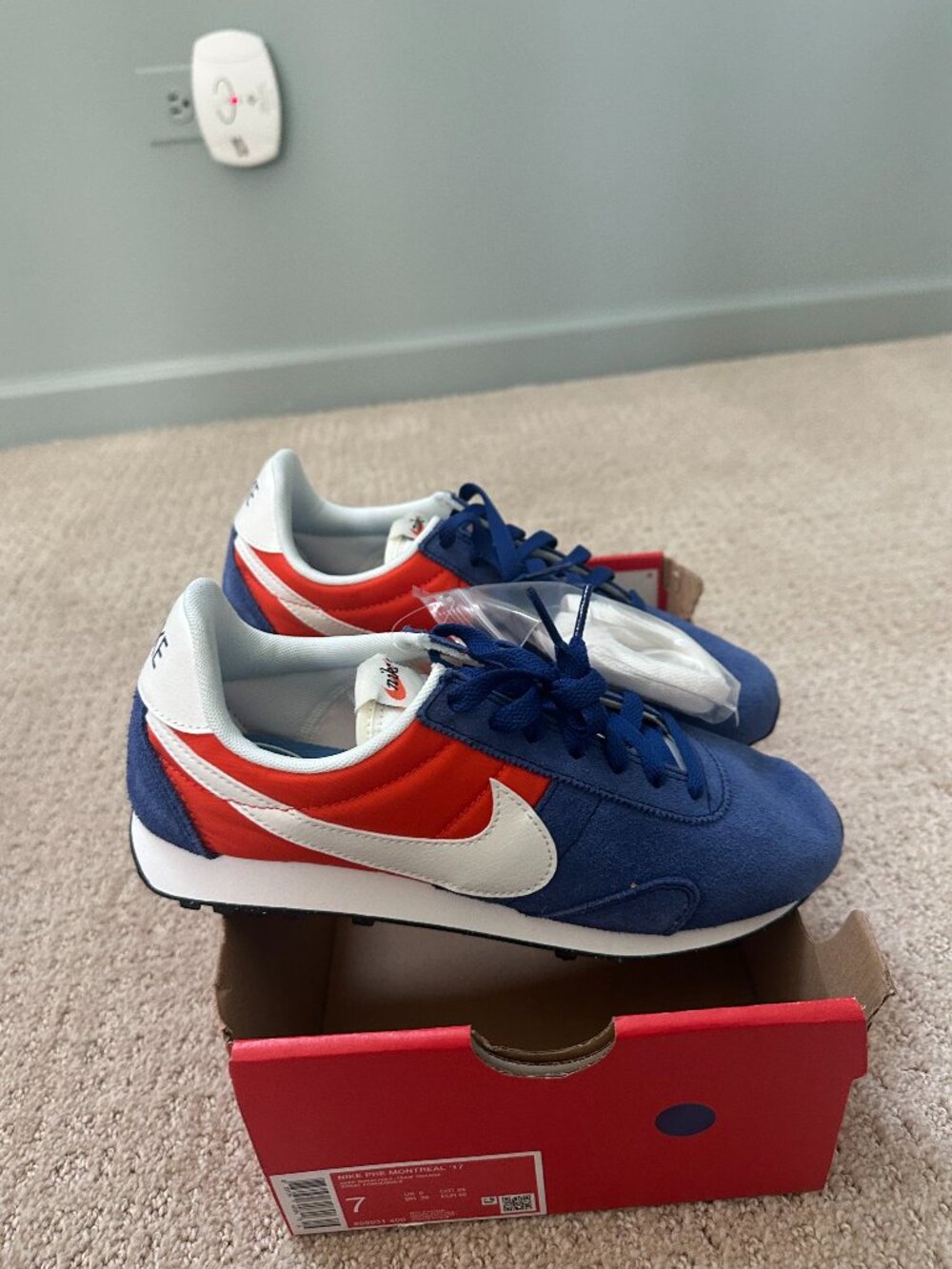 Nike Pre Montreal '17 Running Shoes Royal Blue Team Orange White 7Y Women’s 8.5